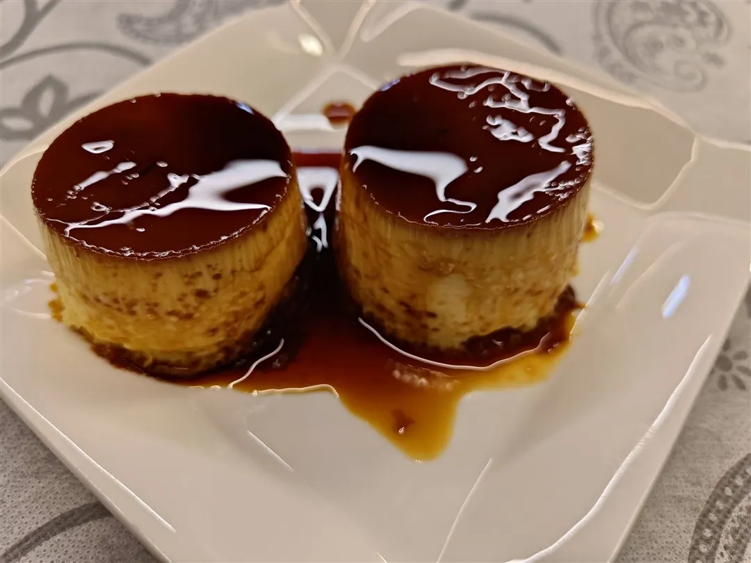 Flan de huevo casero
